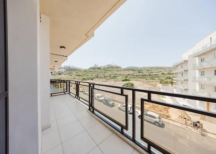 アパート Seafront With Stunning Views Of Ghadira