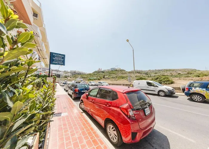 Seafront With Stunning Views Of Ghadira * Is-Sellum